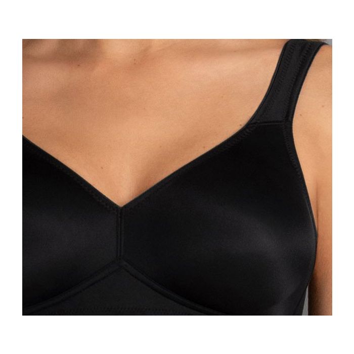 5493 Twin Wireless Soft Bra - Black