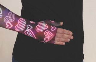 Amore Gauntlet