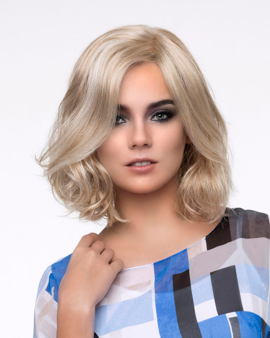 Chloe by Envy